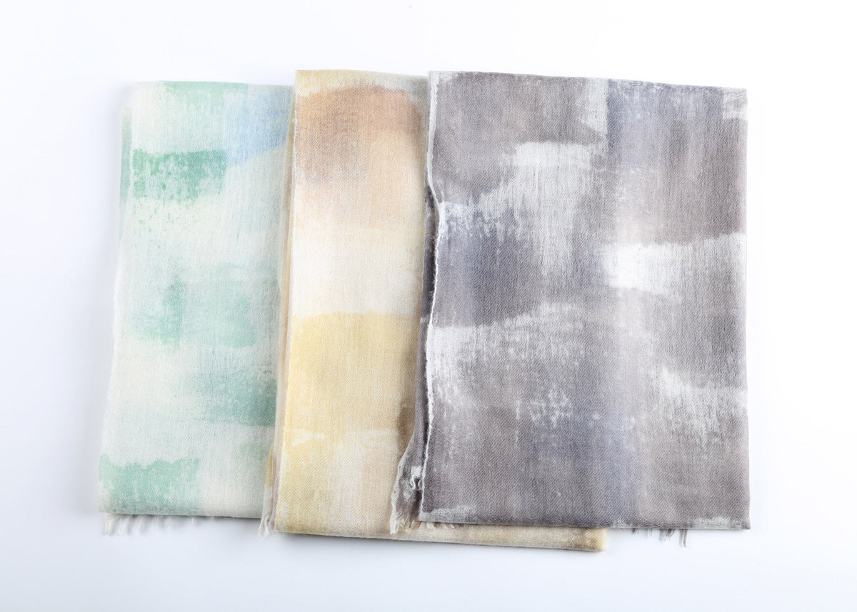 Nuvola Cashmere Shawl with Hand Drawn Print