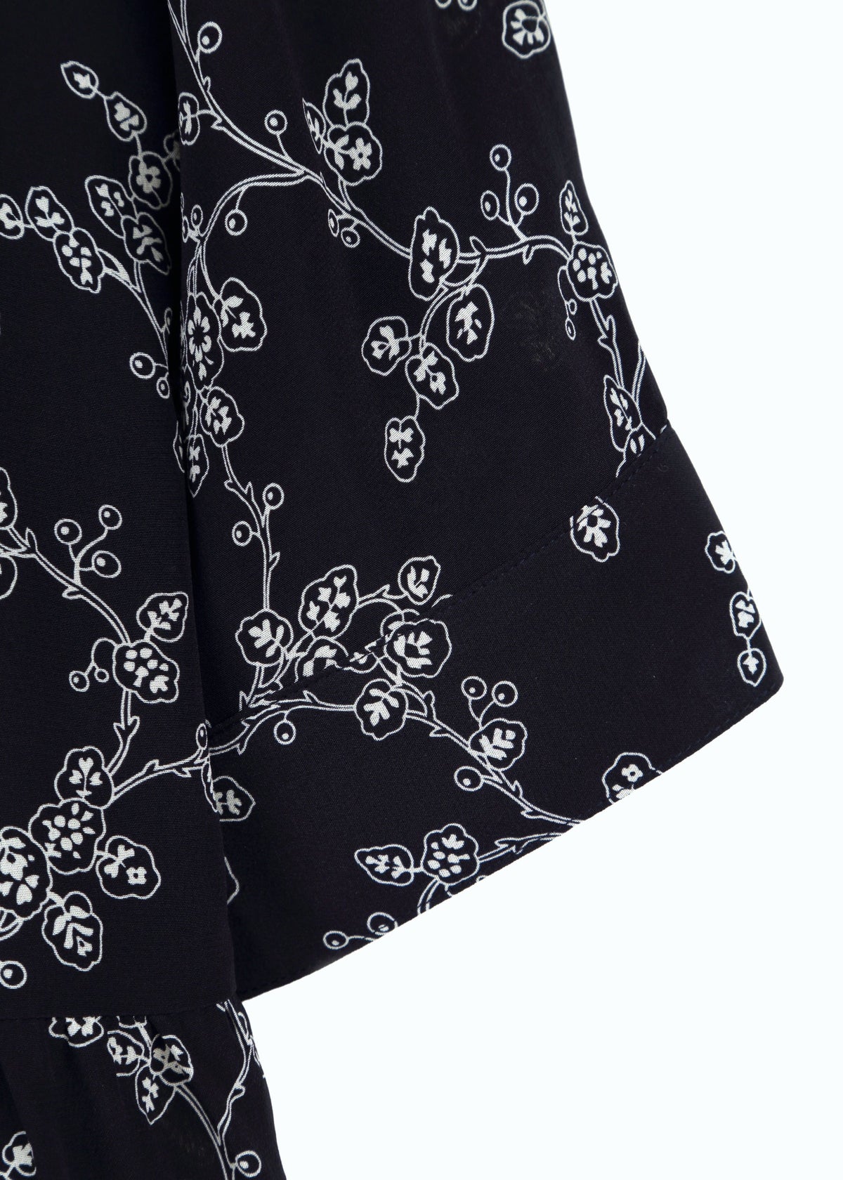 Viretta Dress