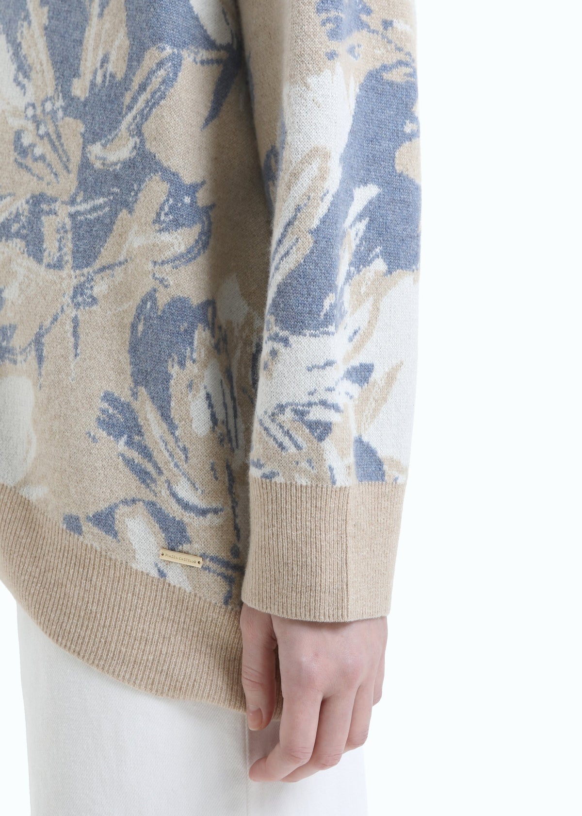 Veliora Cardigan