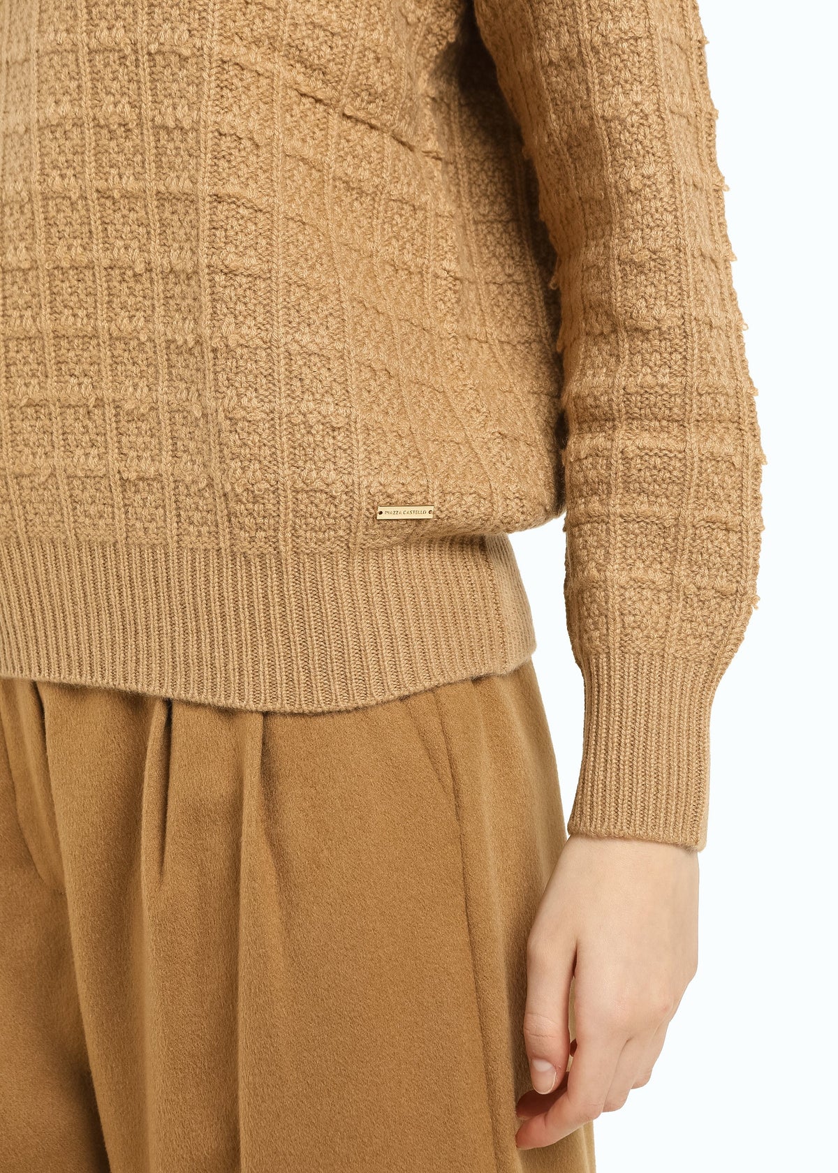 Geometrica Jumper