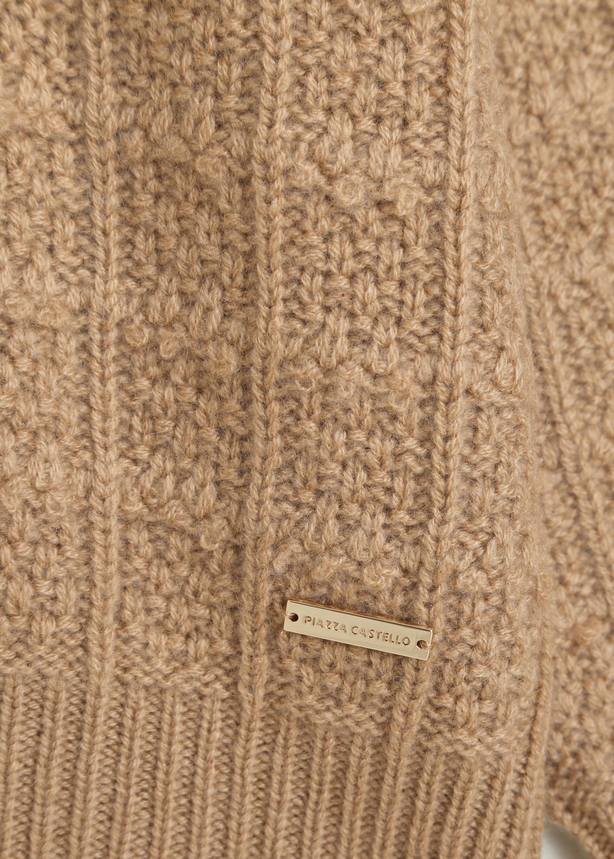 Geometrica Jumper