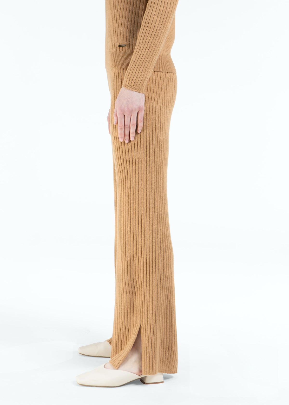 Celmara Trousers