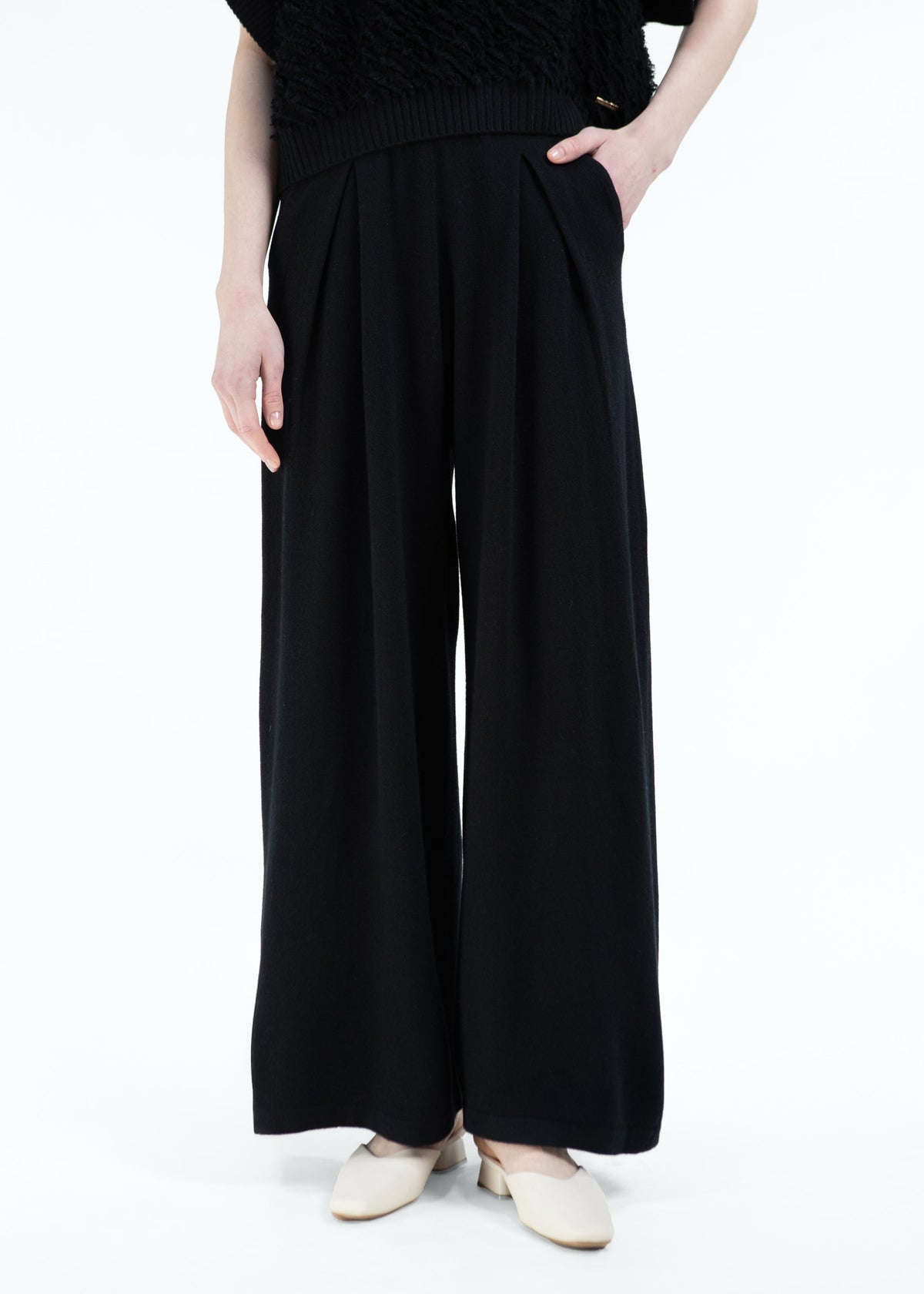 Velarno Pleated Trousers