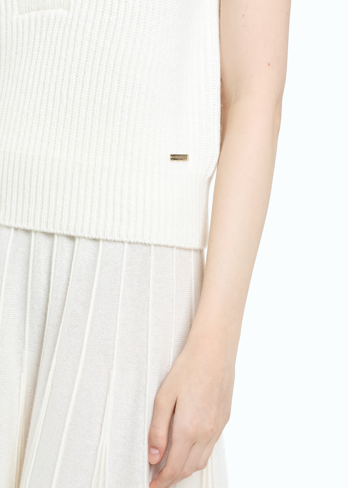 Vittoria Vest