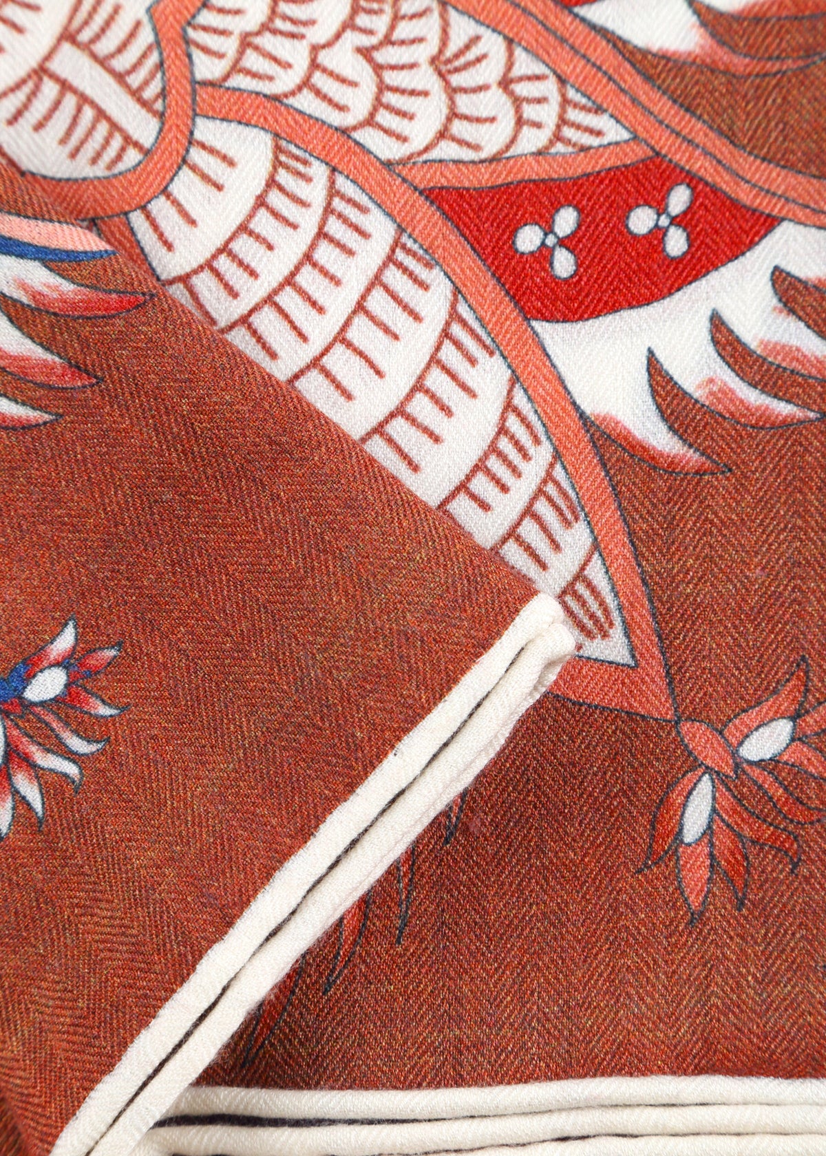 Amorosa Scarf