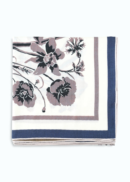Amorosa Scarf