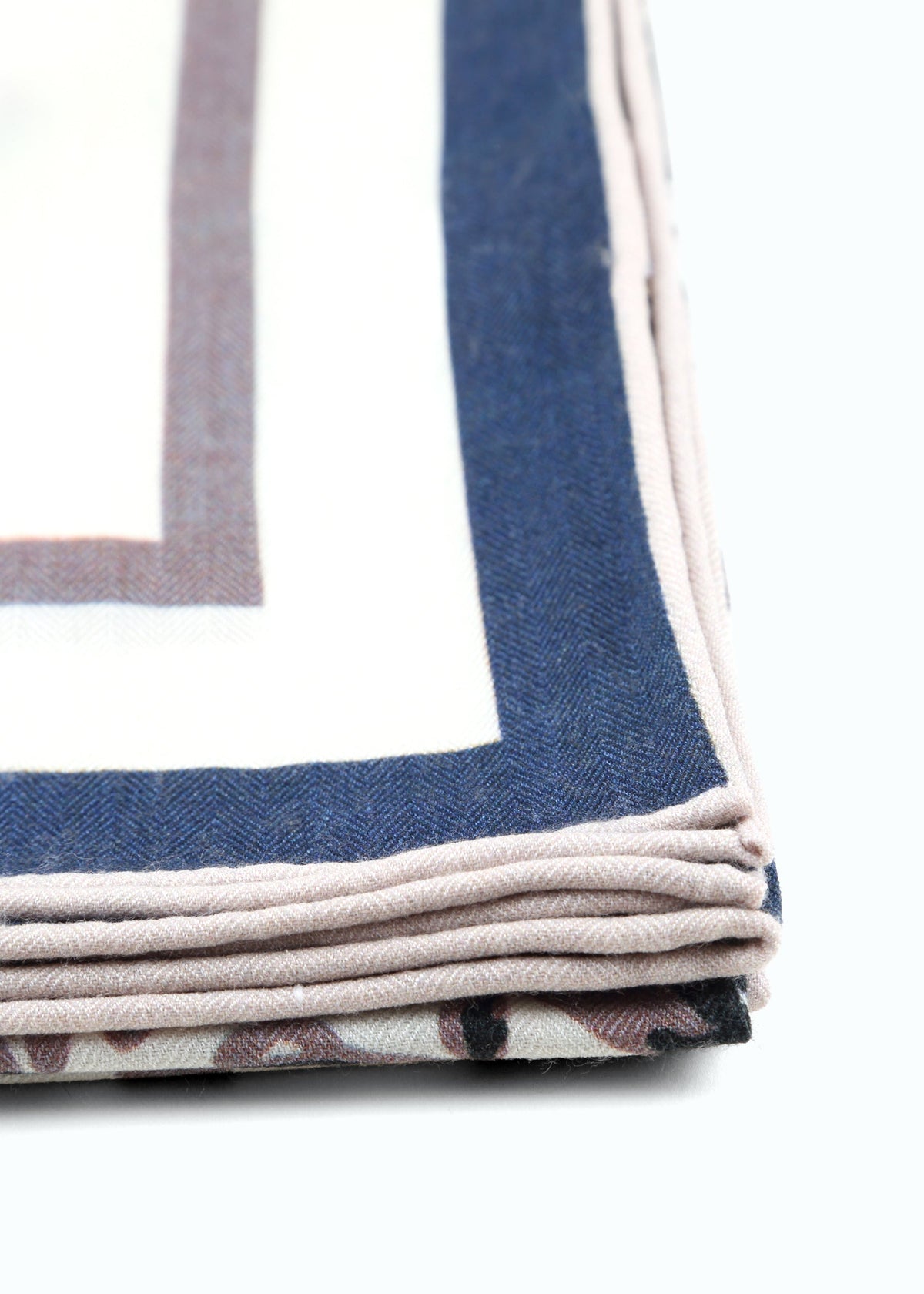 Amorosa Scarf
