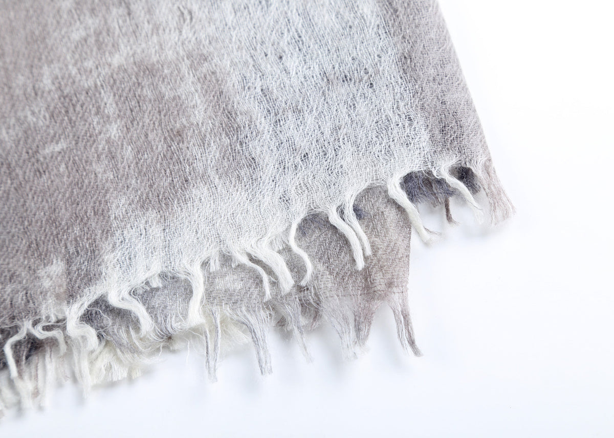 Nuvola Cashmere Shawl with Hand Drawn Print